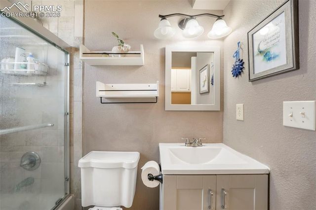 9525 Bar B Road, Fountain, CO 80817