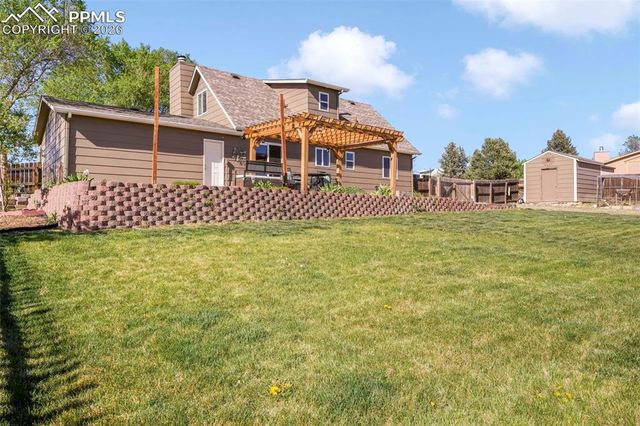 9525 Bar B Road, Fountain, CO 80817