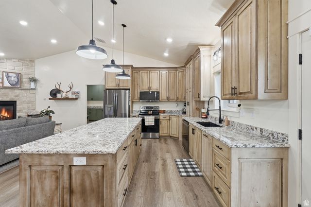 386 E 1ST, Preston, ID 83263