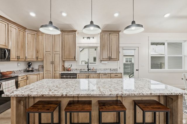 386 E 1ST, Preston, ID 83263