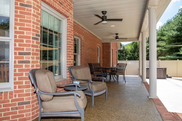 342 Masters Court, Hustonville, KY 40437