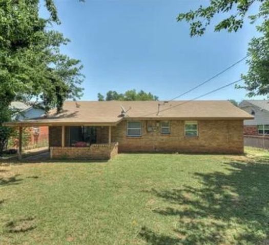 809 Englewood Road, Del City, OK 73115