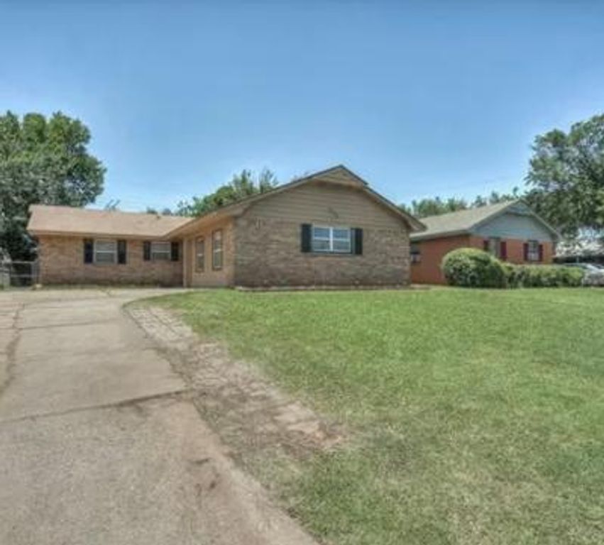 809 Englewood Road, Del City, OK 73115
