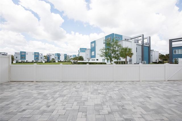 7760 SANDY RIDGE DRIVE 121, Reunion, FL 34747