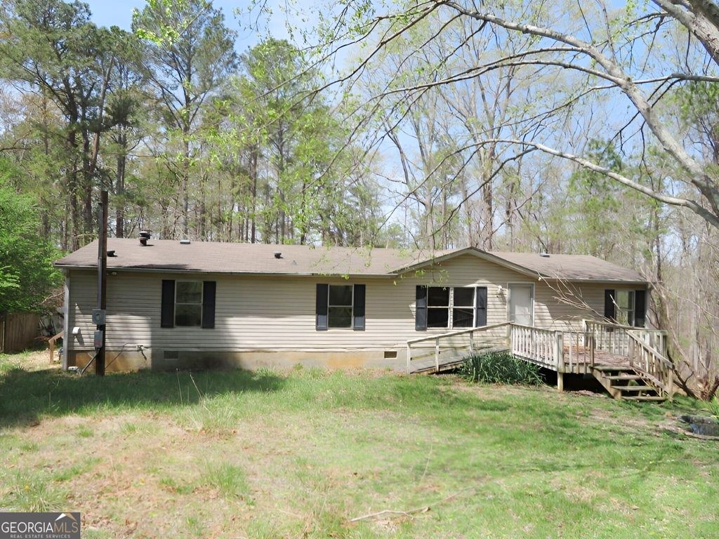 7020 Skyview Court SE, Acworth, GA 30102 — exterior