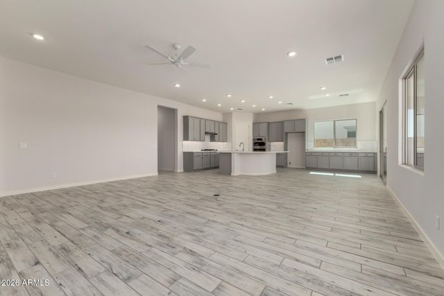 8820 N 173RD Avenue, Waddell, AZ 85355