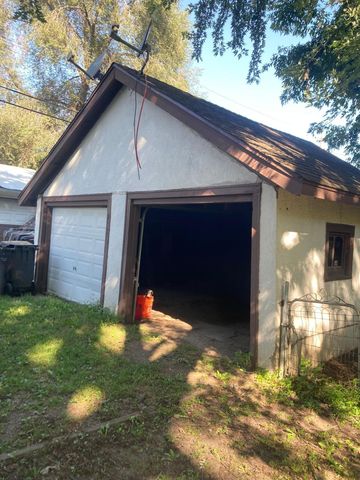 3235 Aldrich Avenue N, Minneapolis, MN 55412