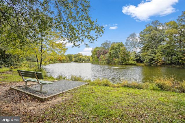 4 MILLARD CT, Sterling, VA 20165