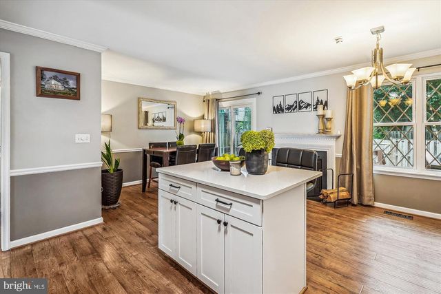 4 MILLARD CT, Sterling, VA 20165