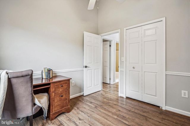 4 MILLARD CT, Sterling, VA 20165