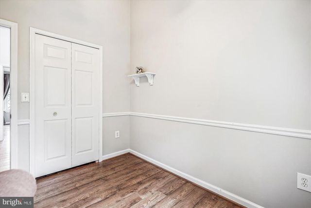 4 MILLARD CT, Sterling, VA 20165