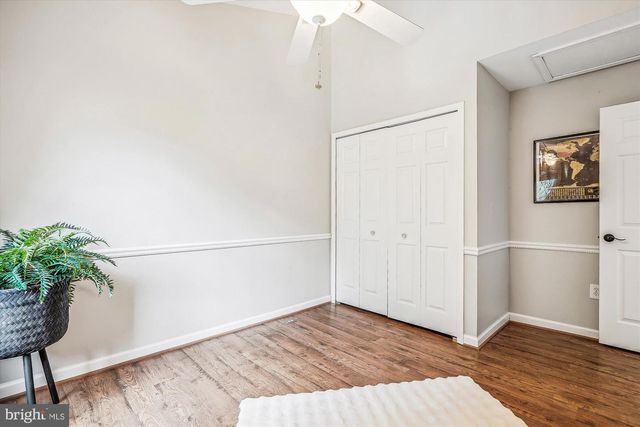 4 MILLARD CT, Sterling, VA 20165