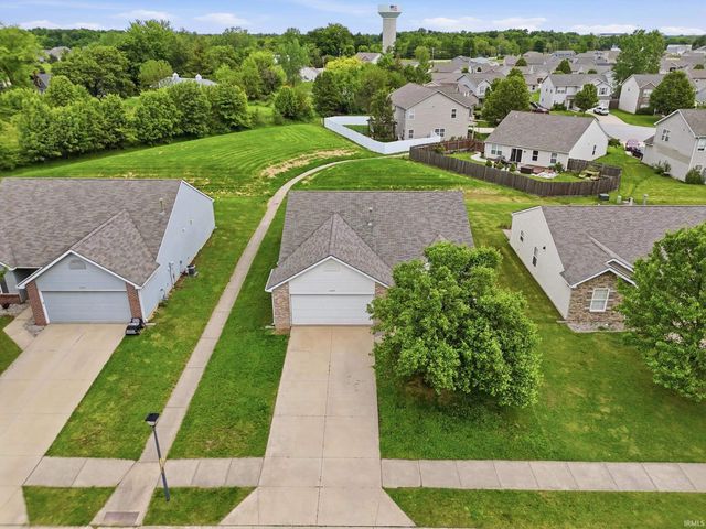 11117 La Fortuna Way, Roanoke, IN 46783