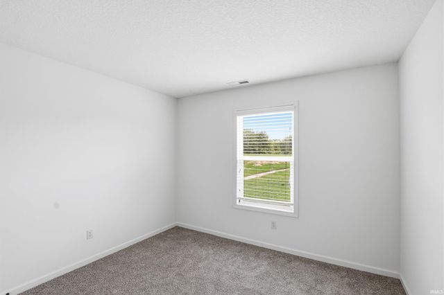 11117 La Fortuna Way, Roanoke, IN 46783