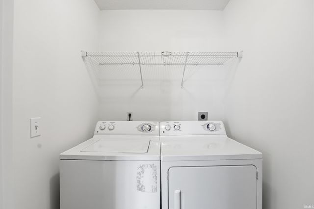 11117 La Fortuna Way, Roanoke, IN 46783