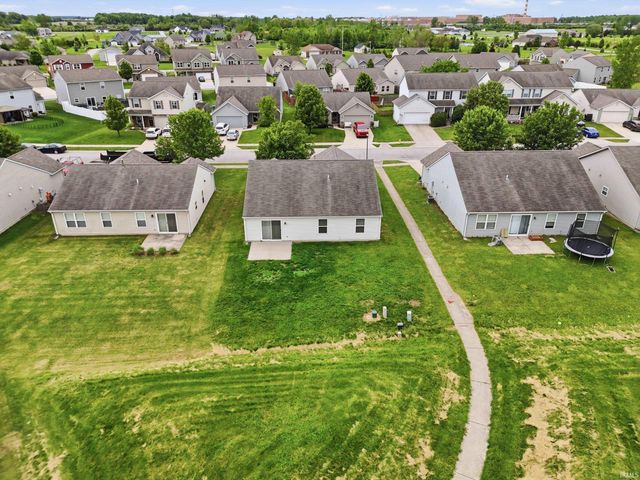 11117 La Fortuna Way, Roanoke, IN 46783