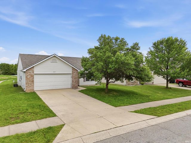 11117 La Fortuna Way, Roanoke, IN 46783