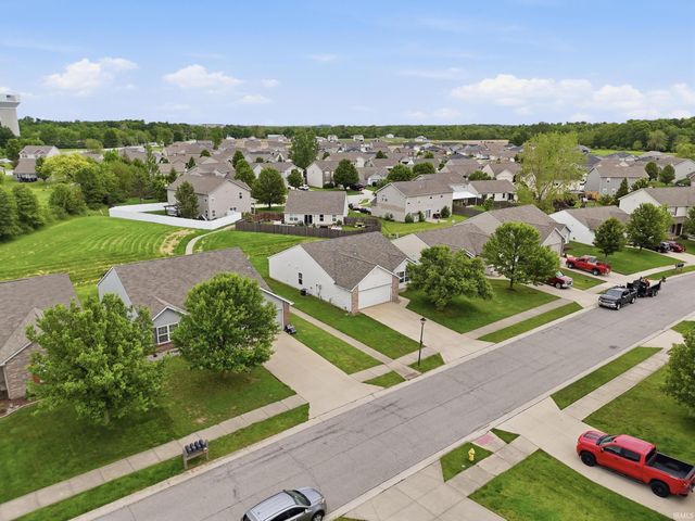 11117 La Fortuna Way, Roanoke, IN 46783
