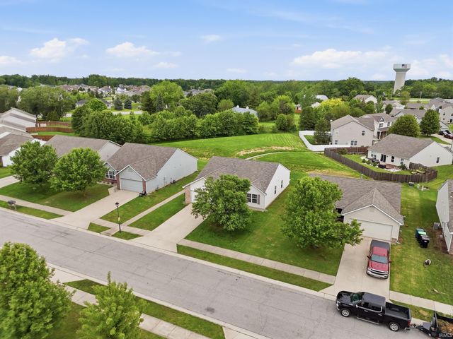 11117 La Fortuna Way, Roanoke, IN 46783