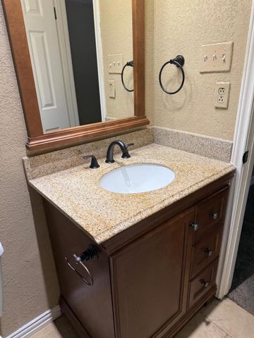 6402 Del Monte Drive 54, Houston, TX 77057