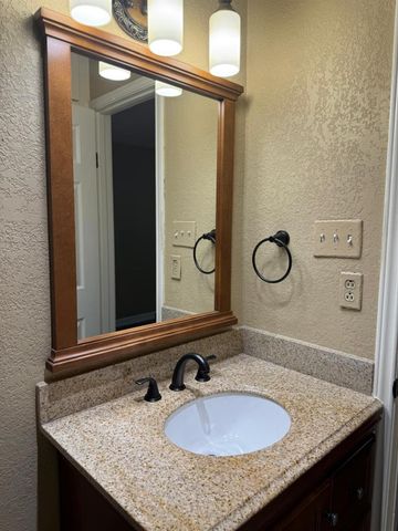6402 Del Monte Drive 54, Houston, TX 77057