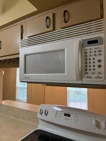 6402 Del Monte Drive 54, Houston, TX 77057