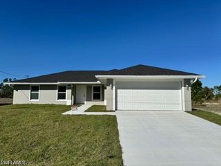 834 Rixey ST E, Lehigh Acres, FL 33974