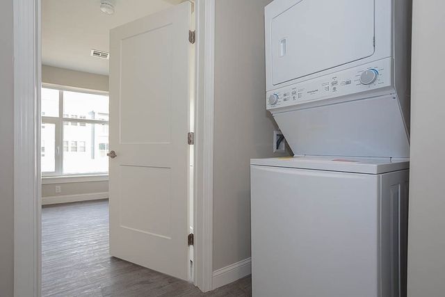 882 Massachusetts Ave 3A, Arlington, MA 02474