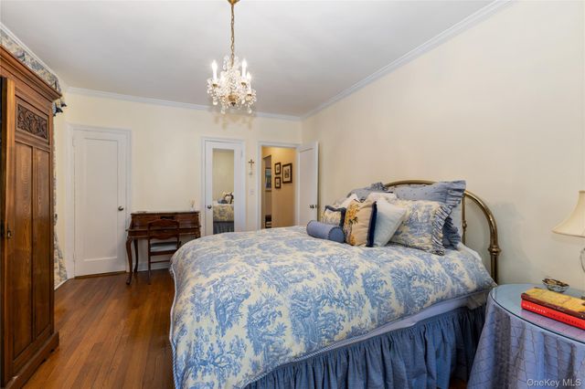 35 Parkview Avenue 1D, Bronxville, NY 10708