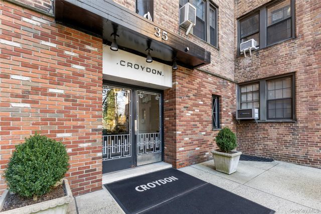 35 Parkview Avenue 1D, Bronxville, NY 10708