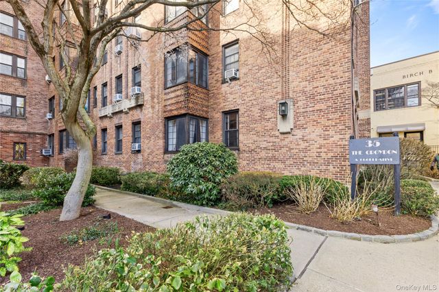 35 Parkview Avenue 1D, Bronxville, NY 10708