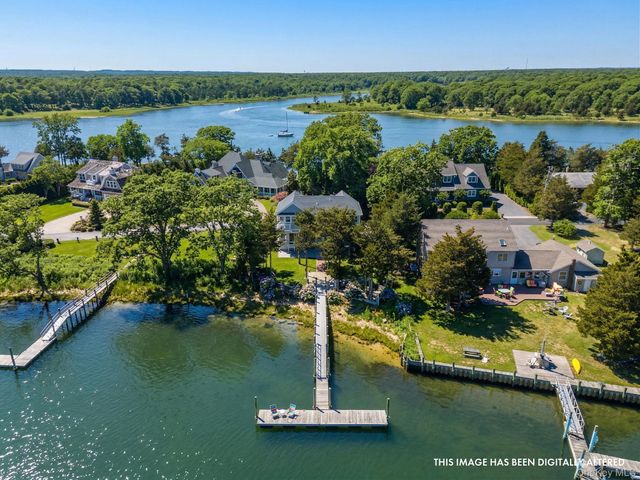 254 Overlook Drive, Aquebogue, NY 11931
