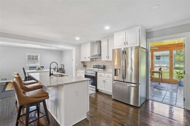 905 Scott Lane, Marietta, GA 30008