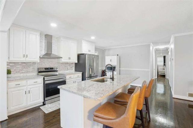 905 Scott Lane, Marietta, GA 30008