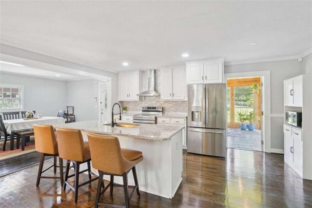 905 Scott Lane, Marietta, GA 30008