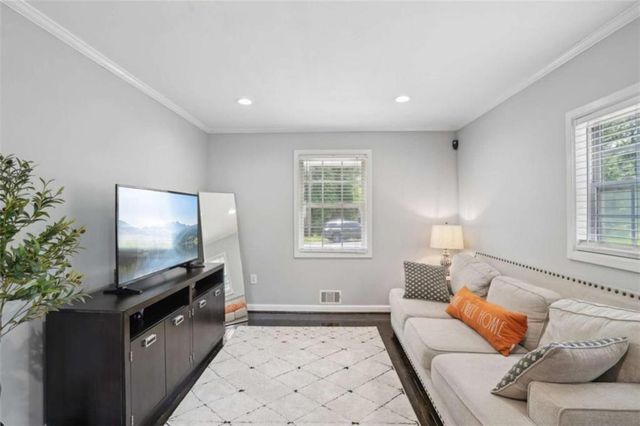 905 Scott Lane, Marietta, GA 30008