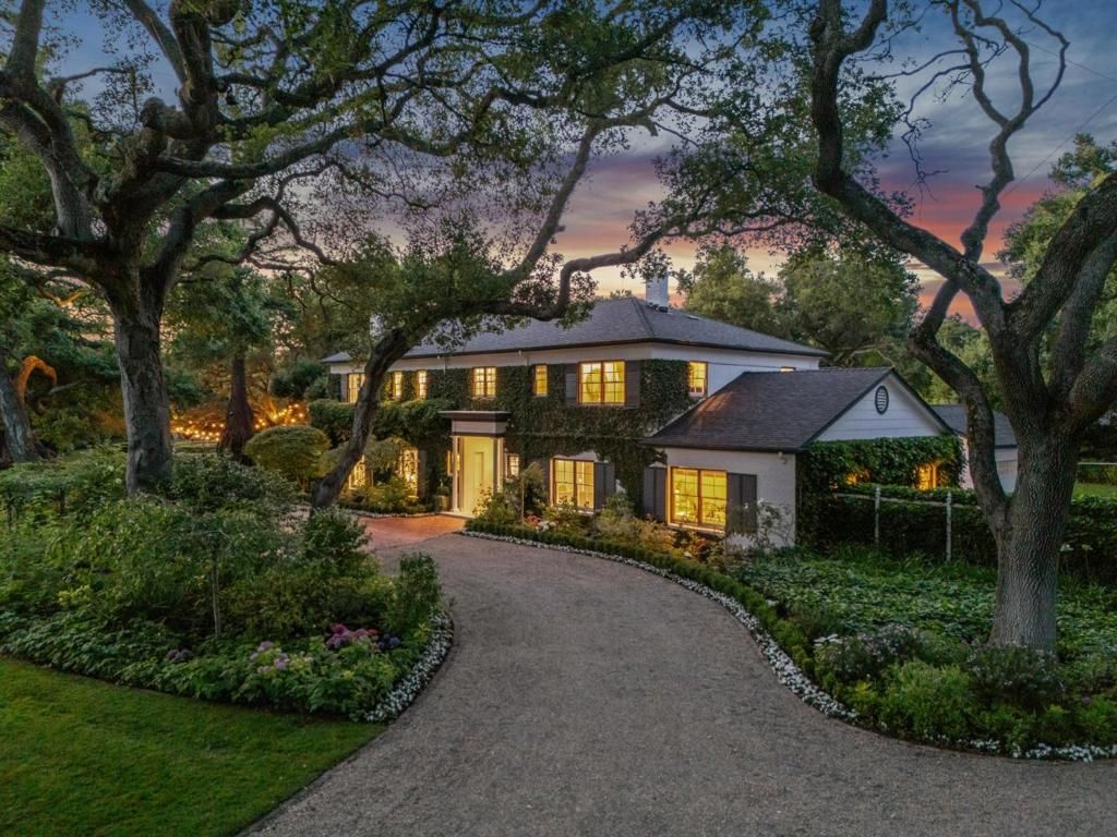 Rosewood Drive, Atherton, CA 94027