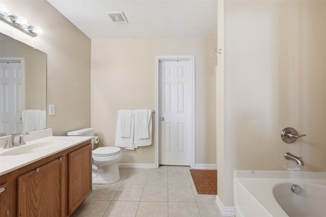 3620 Clydesdale Drive, Denton, TX 76210