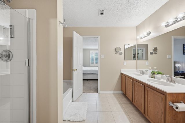 3620 Clydesdale Drive, Denton, TX 76210