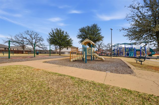 3620 Clydesdale Drive, Denton, TX 76210