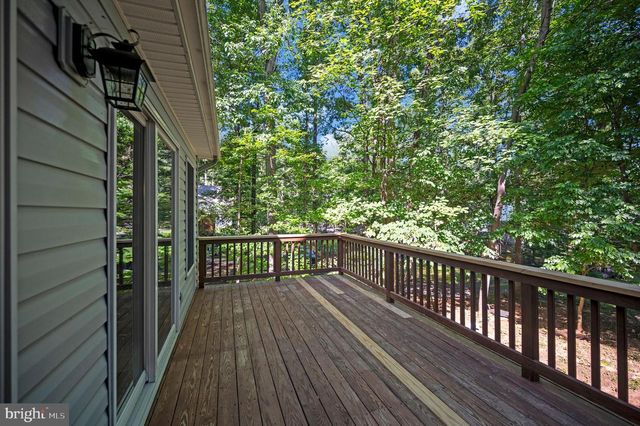 300 EDGEHILL DR, Locust Grove, VA 22508
