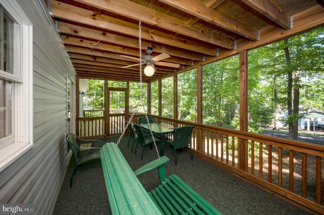 300 EDGEHILL DR, Locust Grove, VA 22508
