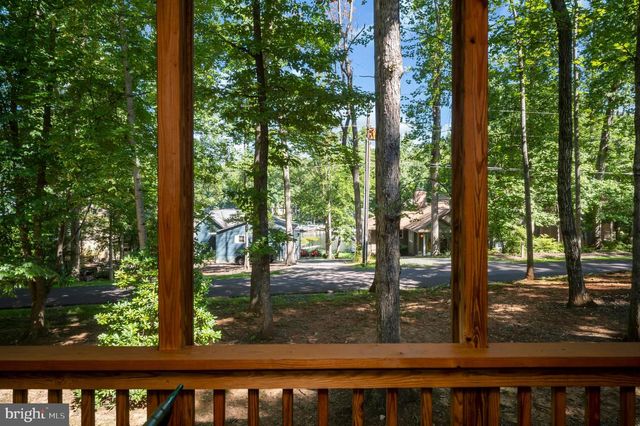 300 EDGEHILL DR, Locust Grove, VA 22508