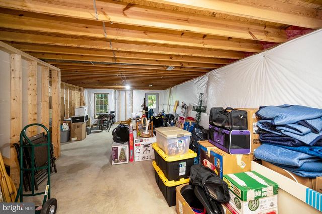 300 EDGEHILL DR, Locust Grove, VA 22508