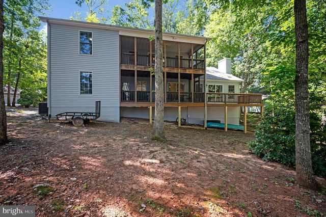 300 EDGEHILL DR, Locust Grove, VA 22508