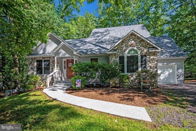 300 EDGEHILL DR, Locust Grove, VA 22508