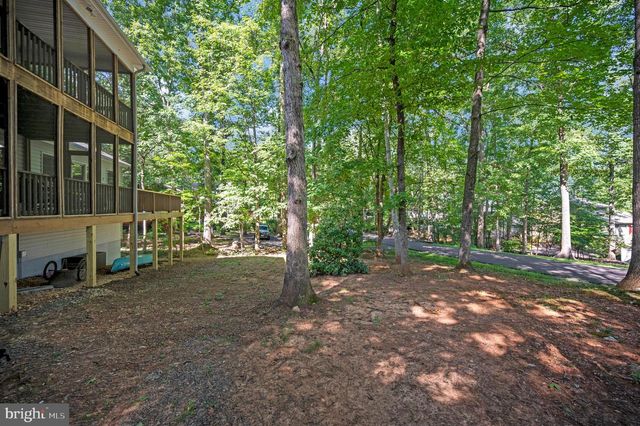 300 EDGEHILL DR, Locust Grove, VA 22508