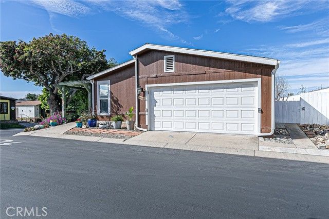 3985 Chatham, Santa Maria, CA 93455