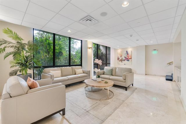 4900 N Ocean Boulevard 416, Lauderdale By The Sea, FL 33308