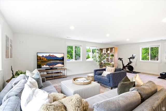 1129 E ROOSEVELT AVE, Salt Lake City, UT 84105